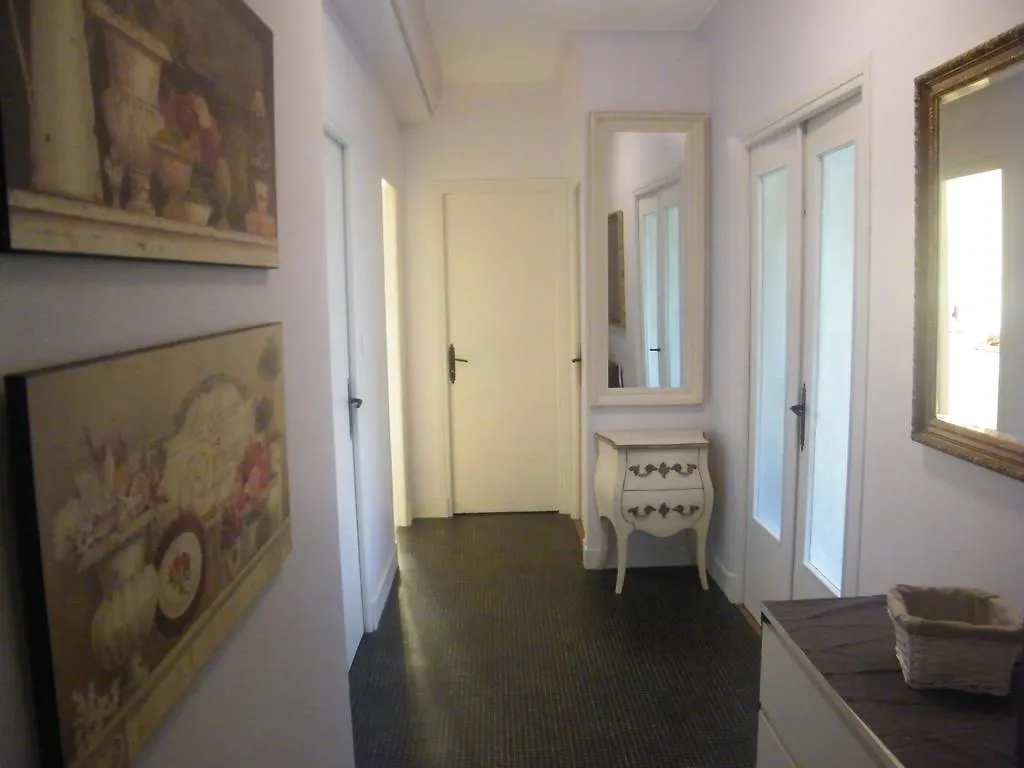 Apartment Villa Henriiv Nice